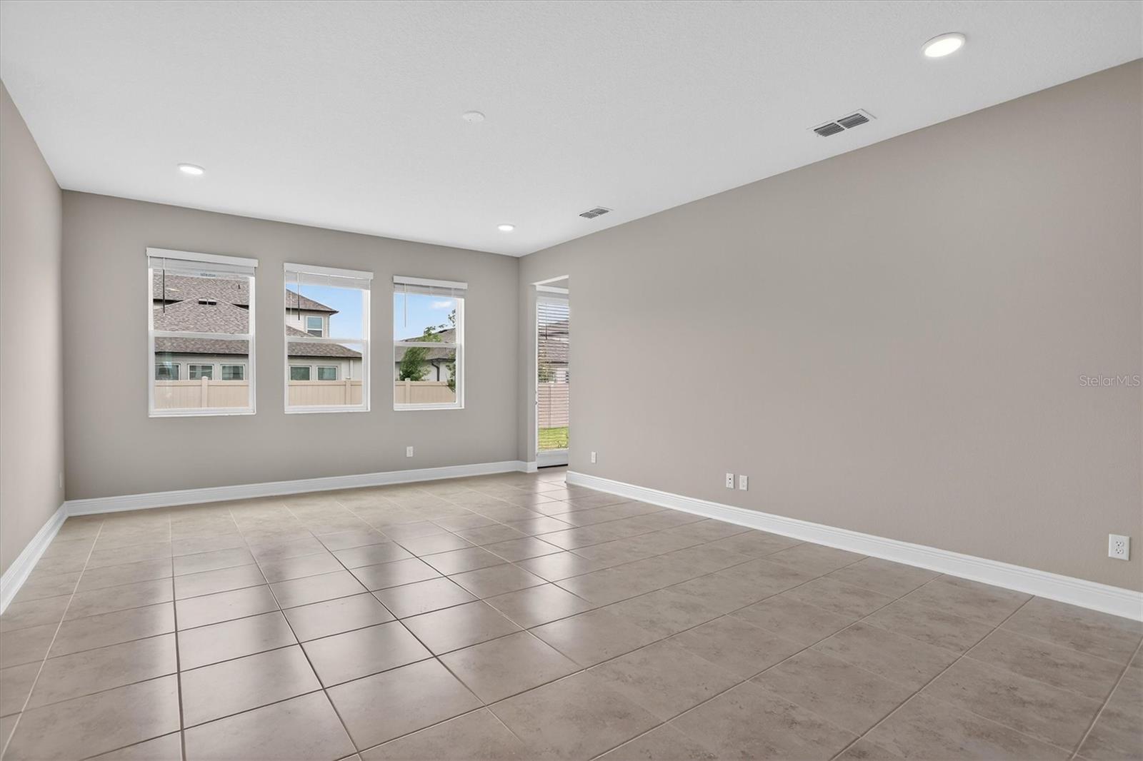 Image 14 of 37 For 3168 Fall Harvest Drive