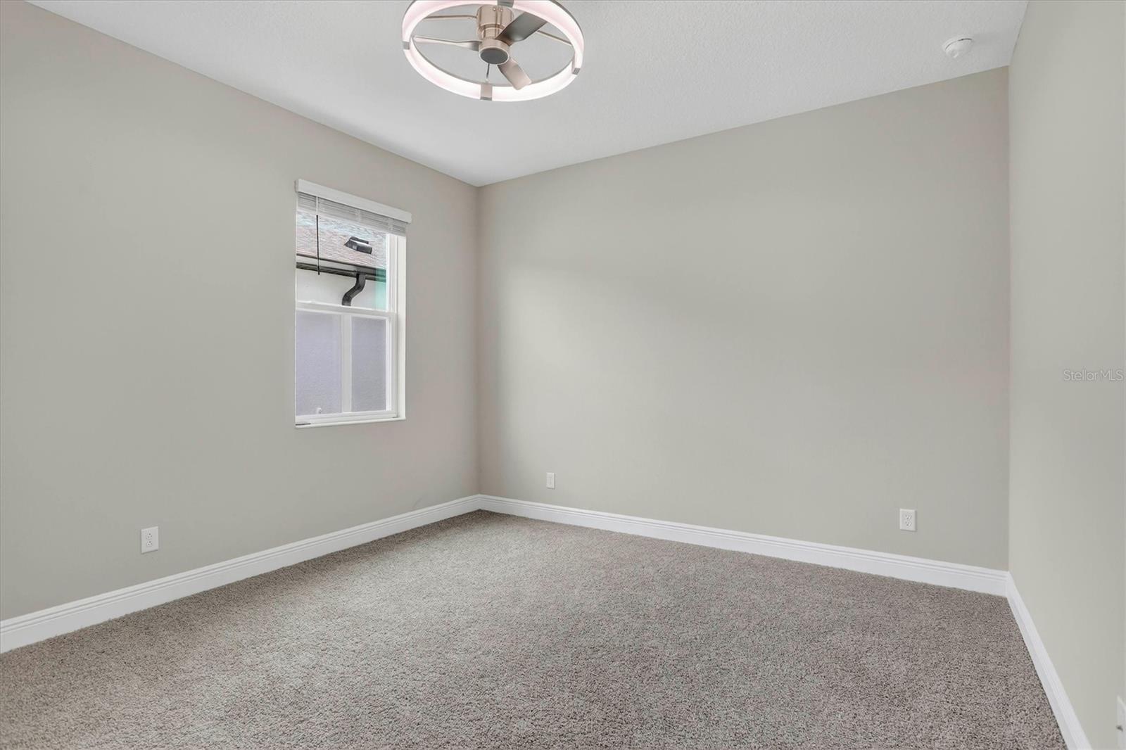 Image 16 of 37 For 3168 Fall Harvest Drive