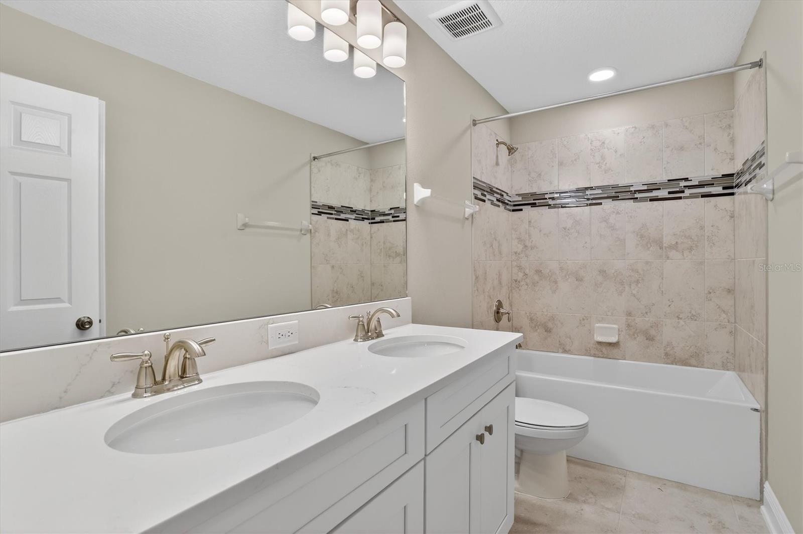 Image 25 of 37 For 3168 Fall Harvest Drive