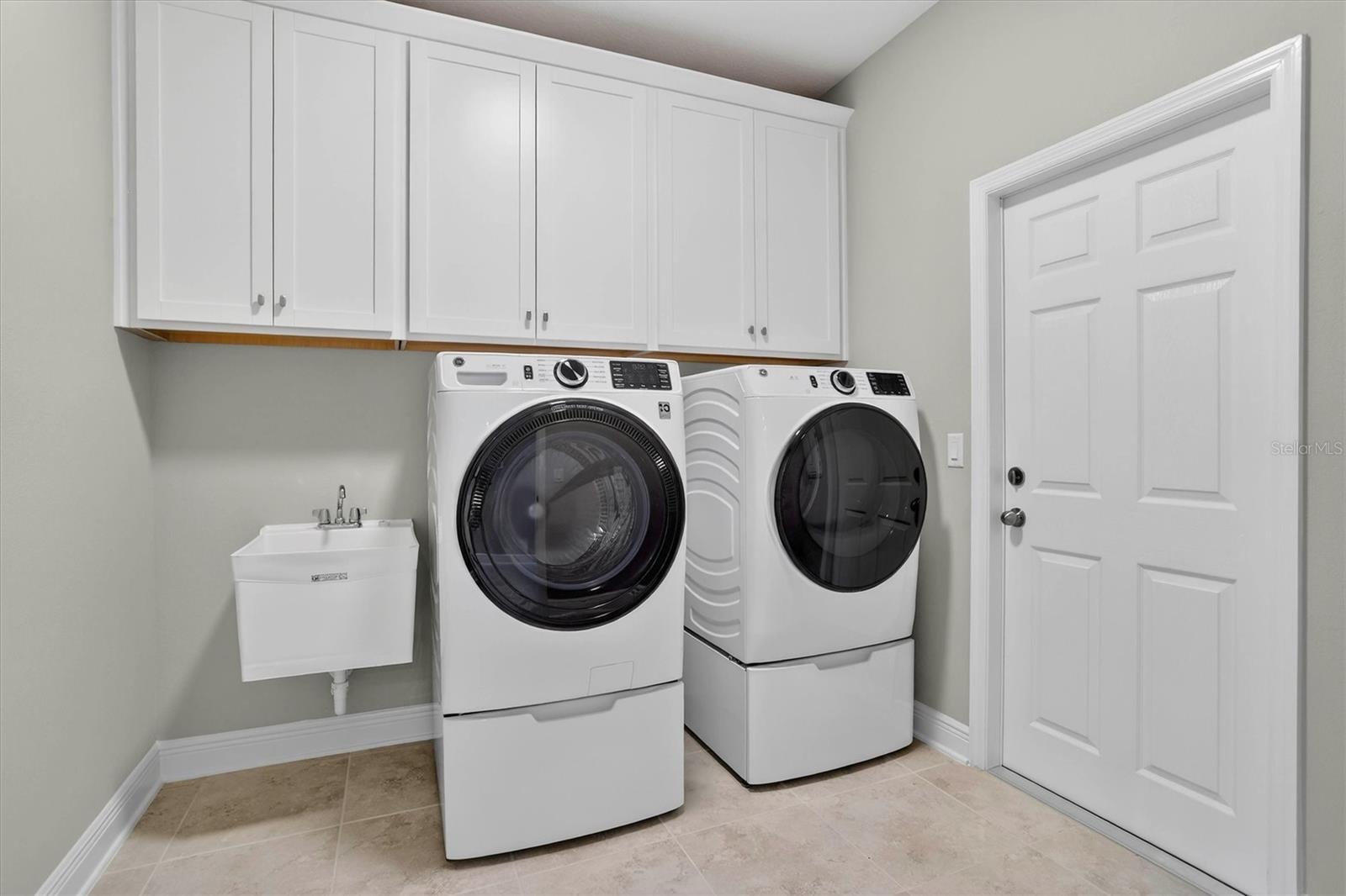 Image 33 of 37 For 3168 Fall Harvest Drive