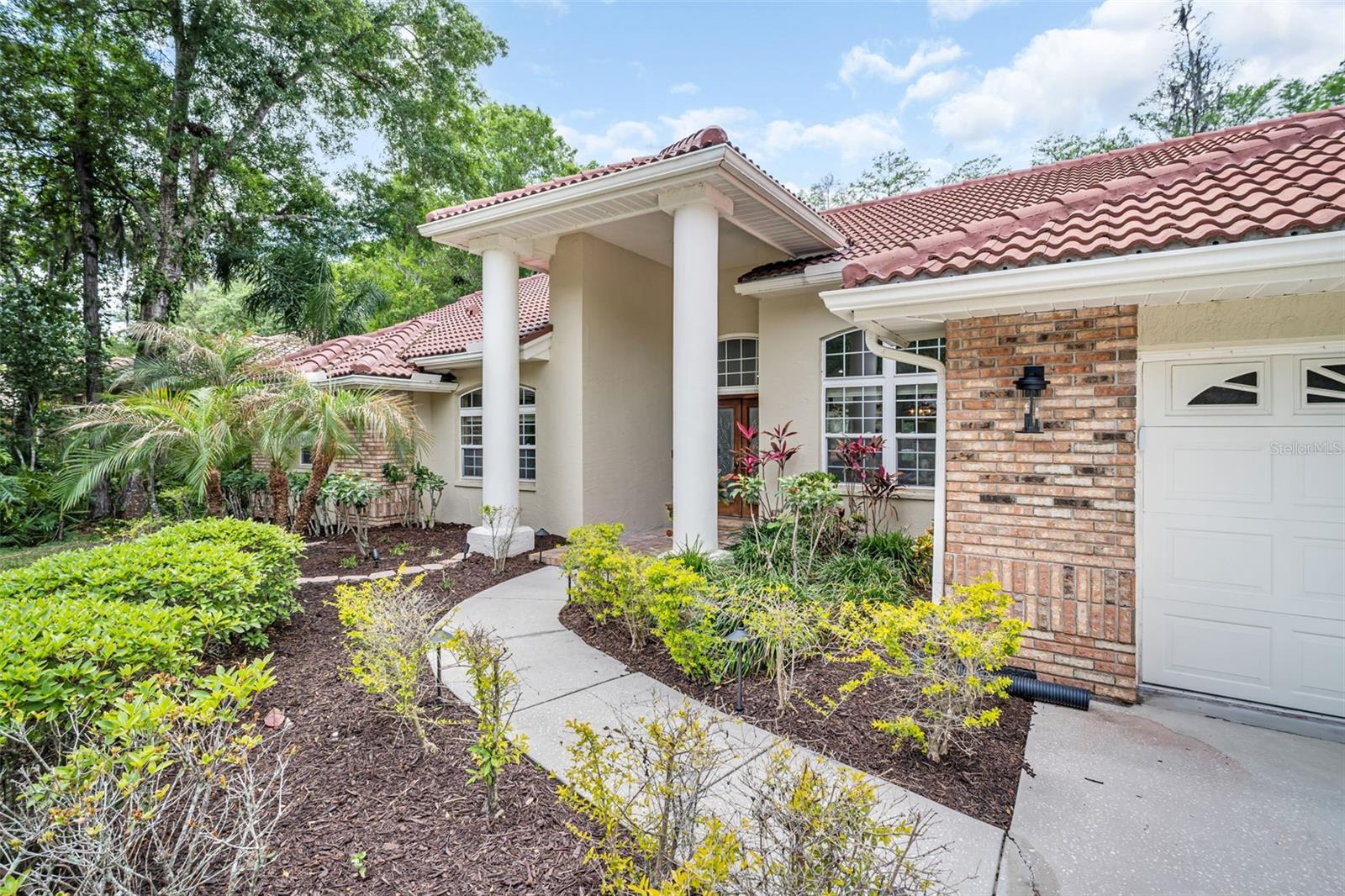 Details for 1404 East Lake Woodlands Parkway, OLDSMAR, FL 34677