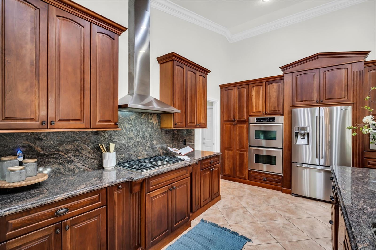 Image 18 of 85 For 1404 East Lake Woodlands Parkway