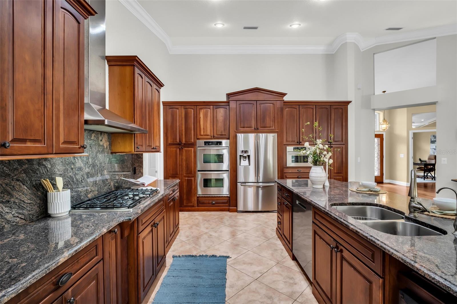 Image 19 of 85 For 1404 East Lake Woodlands Parkway