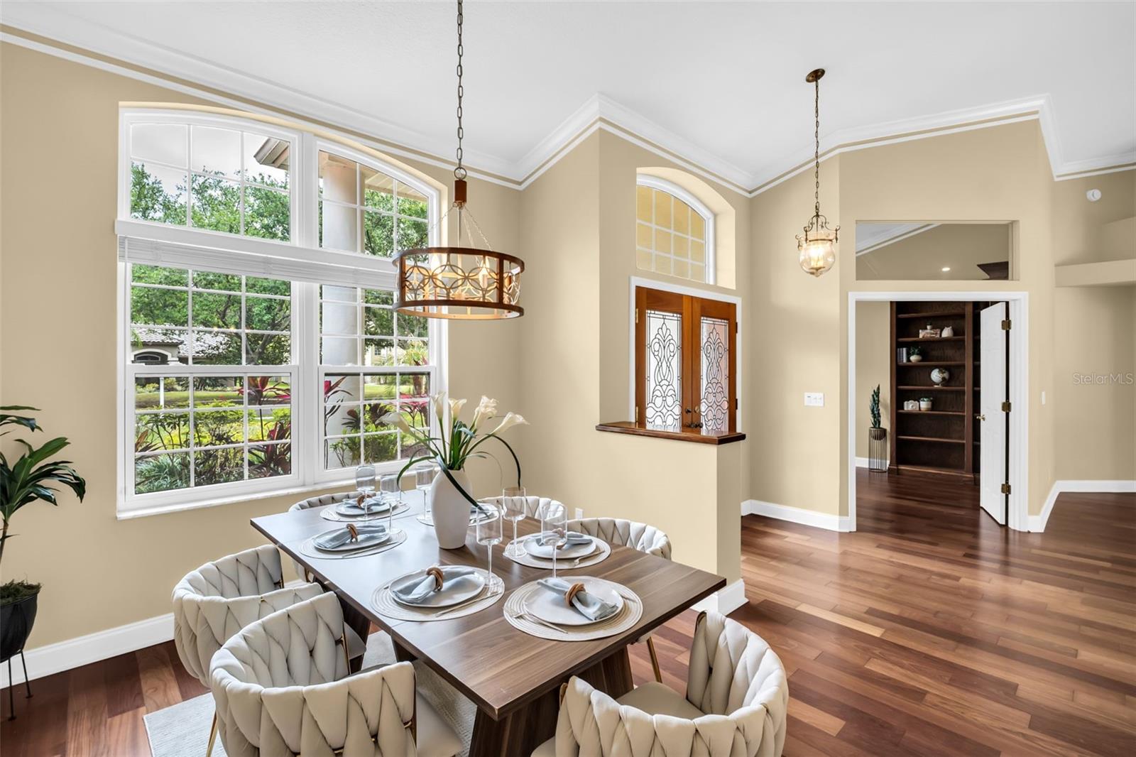 Image 2 of 85 For 1404 East Lake Woodlands Parkway