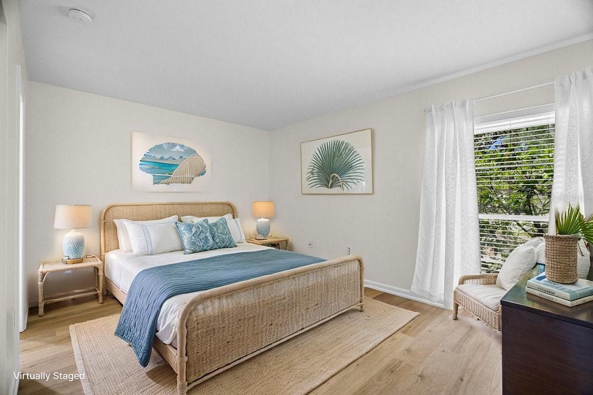 Image 15 of 60 For 1607 Amberlea Drive S