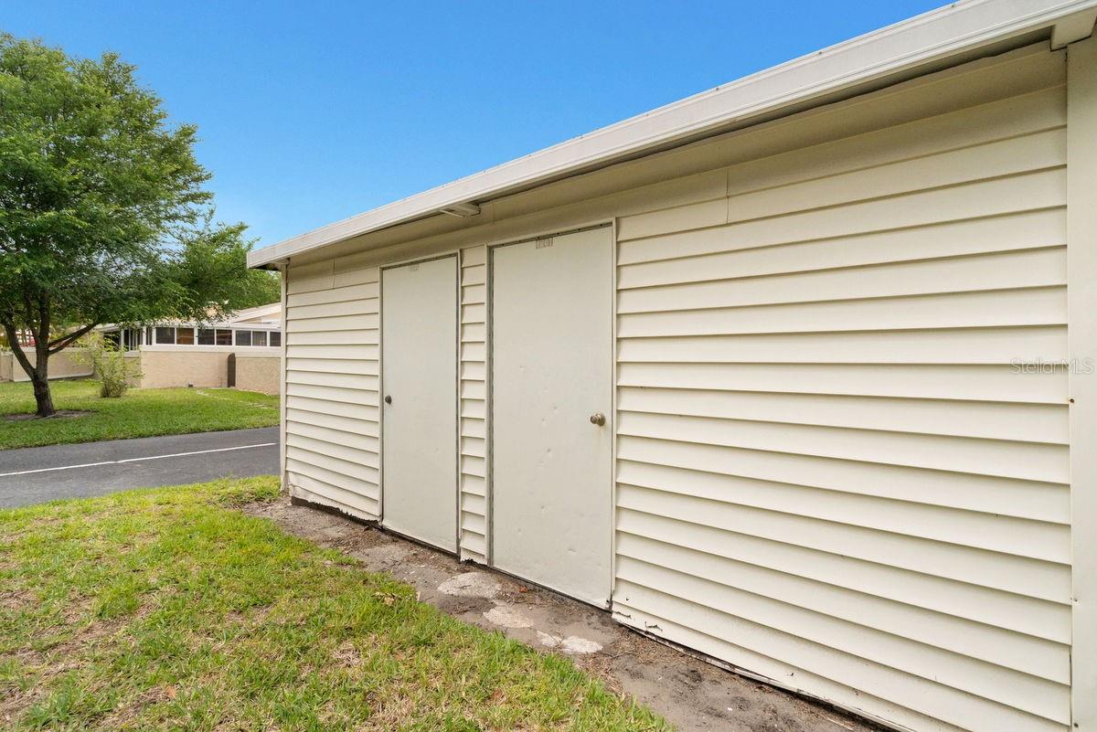 Image 34 of 60 For 1607 Amberlea Drive S