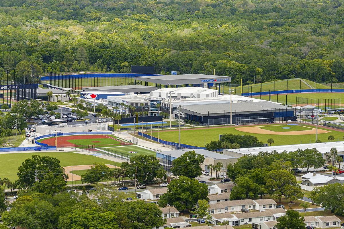 Image 40 of 60 For 1607 Amberlea Drive S