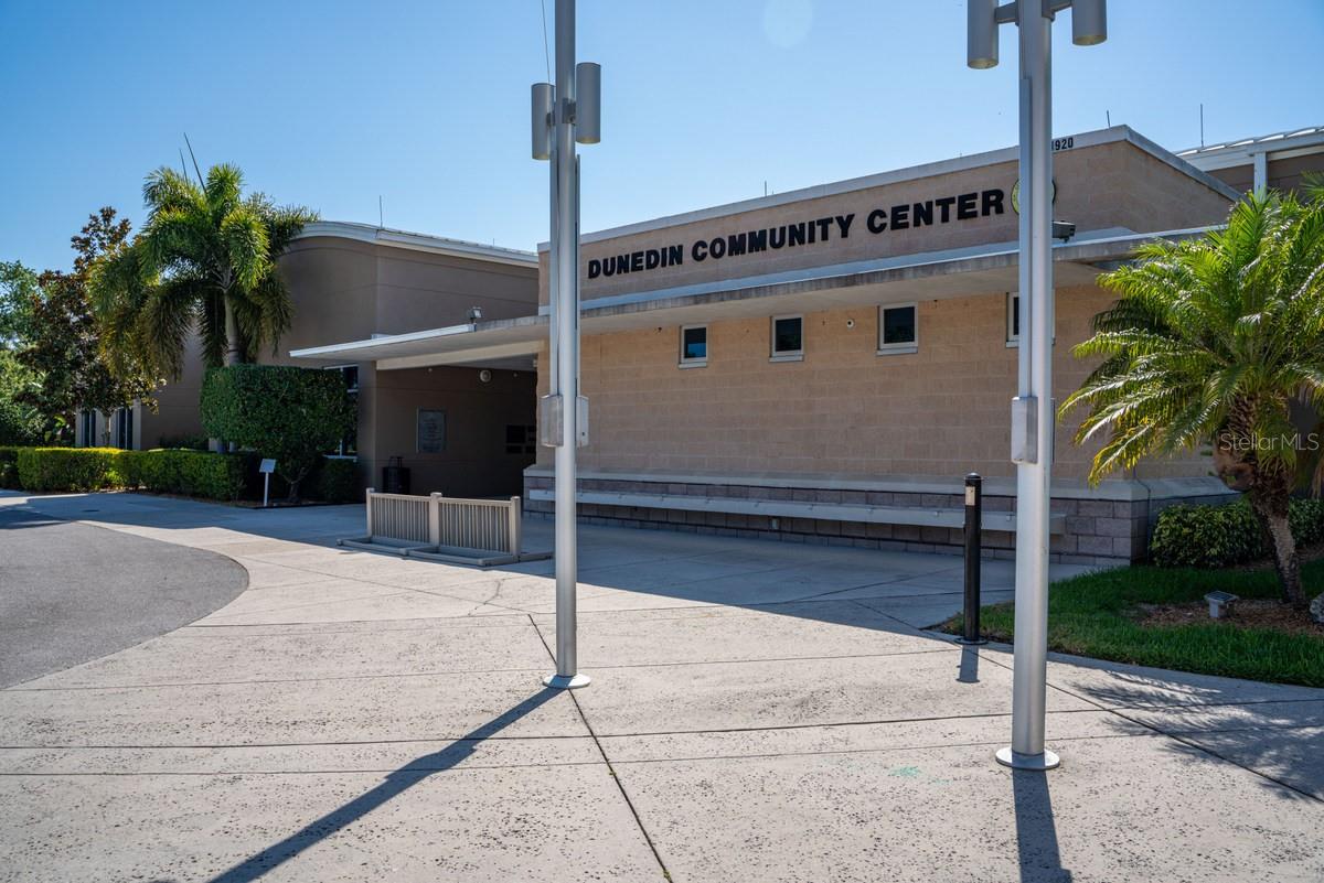 Image 41 of 60 For 1607 Amberlea Drive S