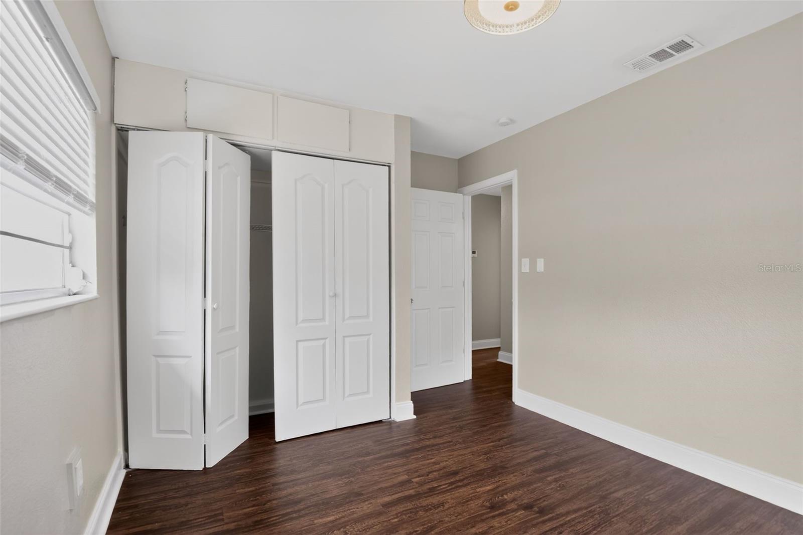 Image 17 of 27 For 713 Laisy Drive