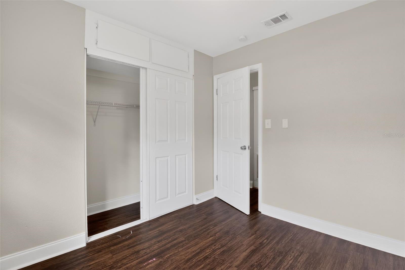 Image 20 of 27 For 713 Laisy Drive