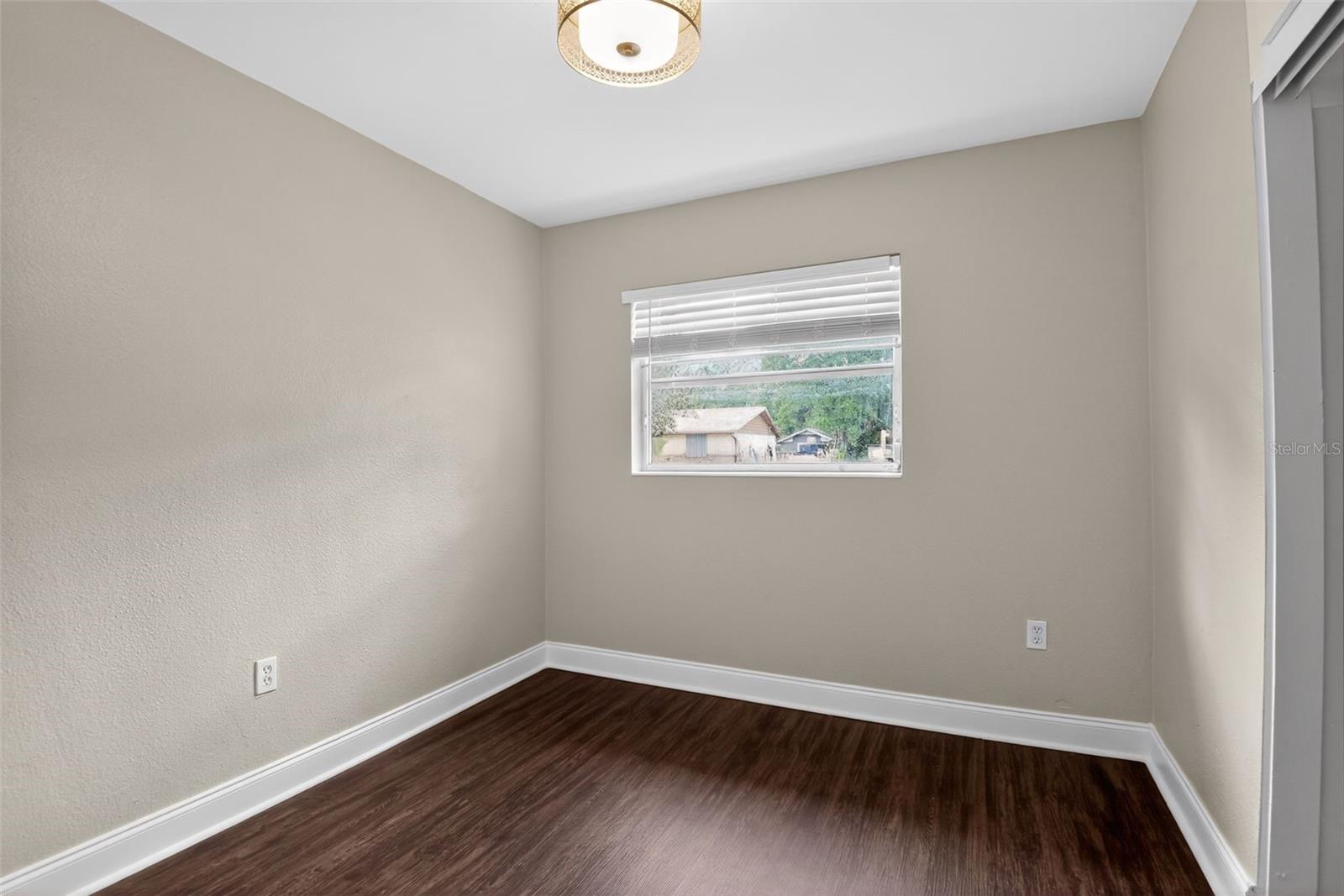Image 26 of 27 For 713 Laisy Drive