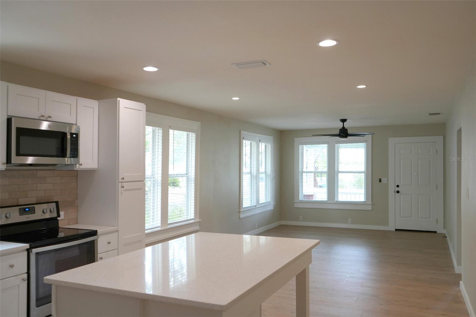 Image 9 of 16 For 1221 Osborne Avenue