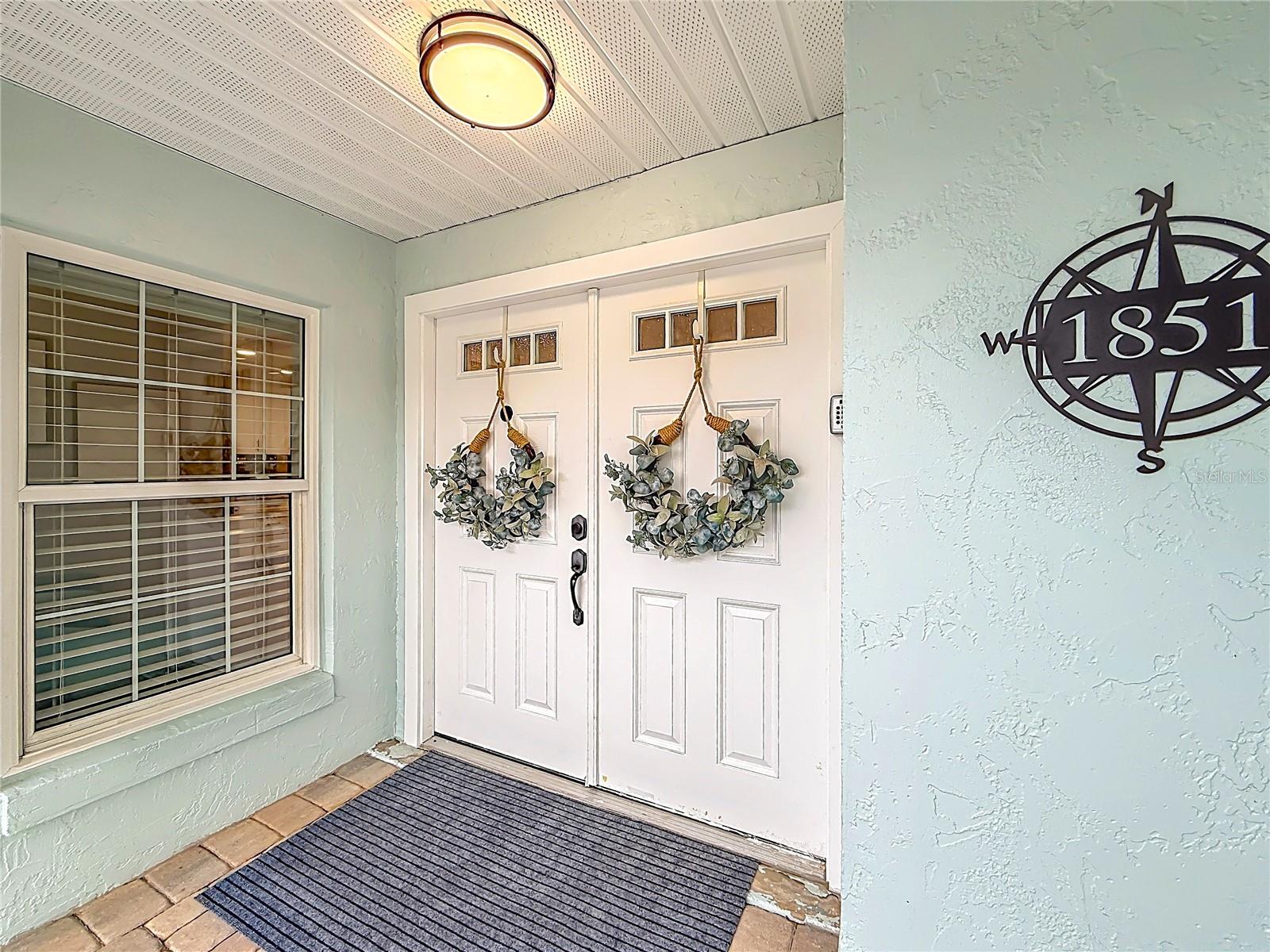 Listing photo id 1 for 1851 18th Street