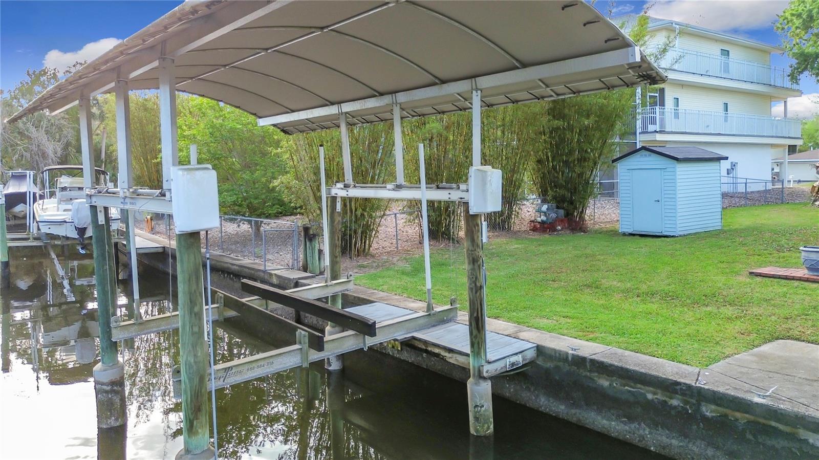 Listing photo id 49 for 1851 18th Street