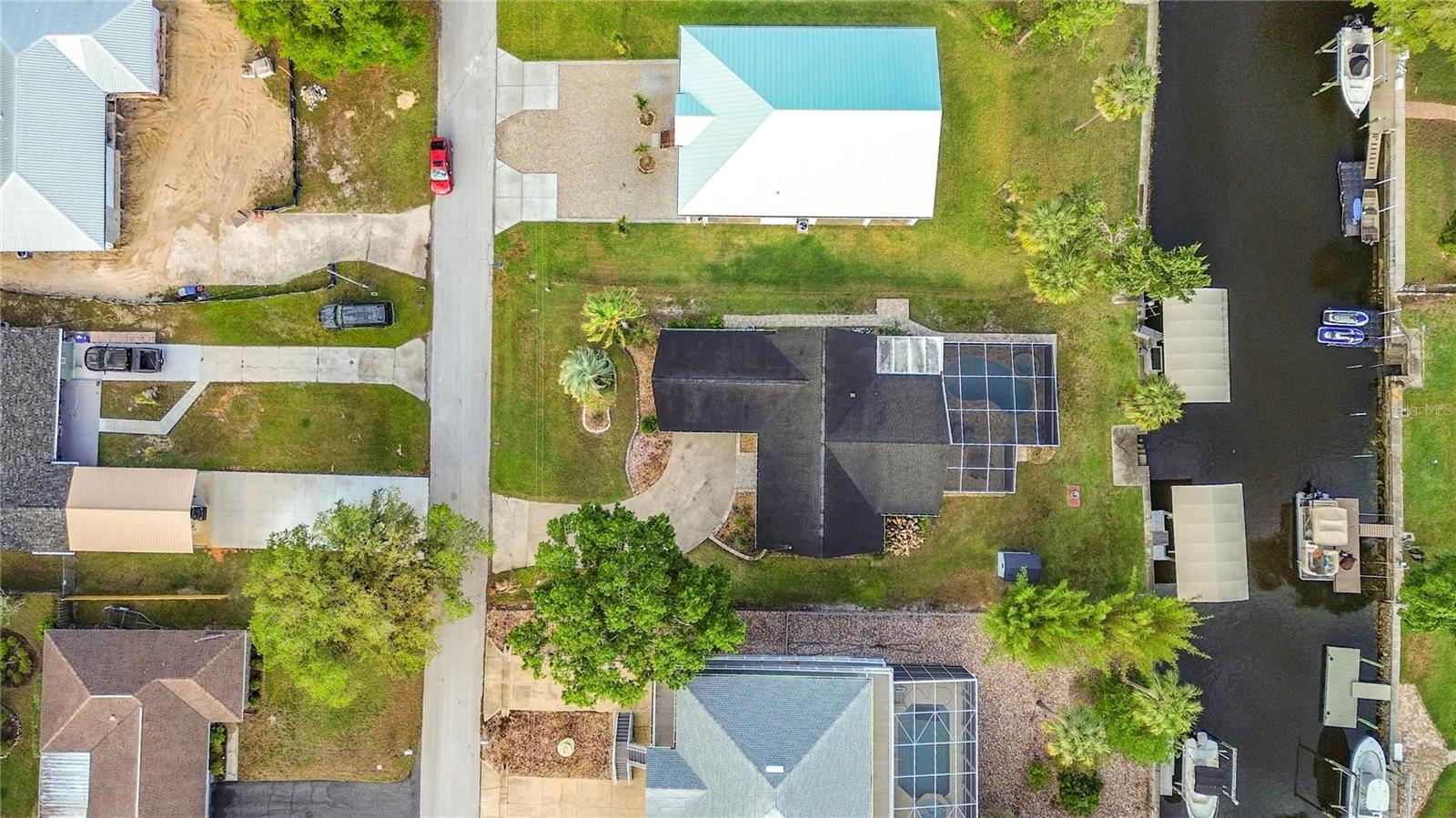 Listing photo id 54 for 1851 18th Street