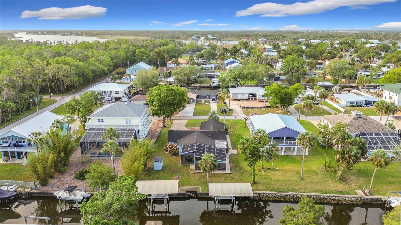 Listing photo id 55 for 1851 18th Street