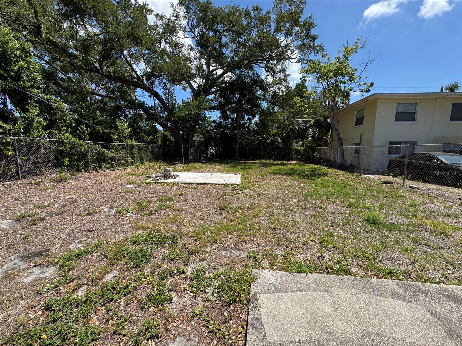 Image 22 of 29 For 1930 Walton Street S