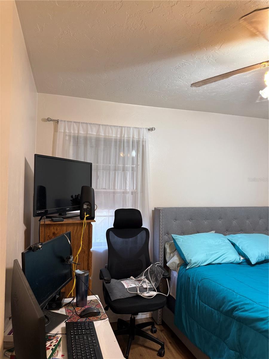 Image 11 of 18 For 4108 Leila Avenue