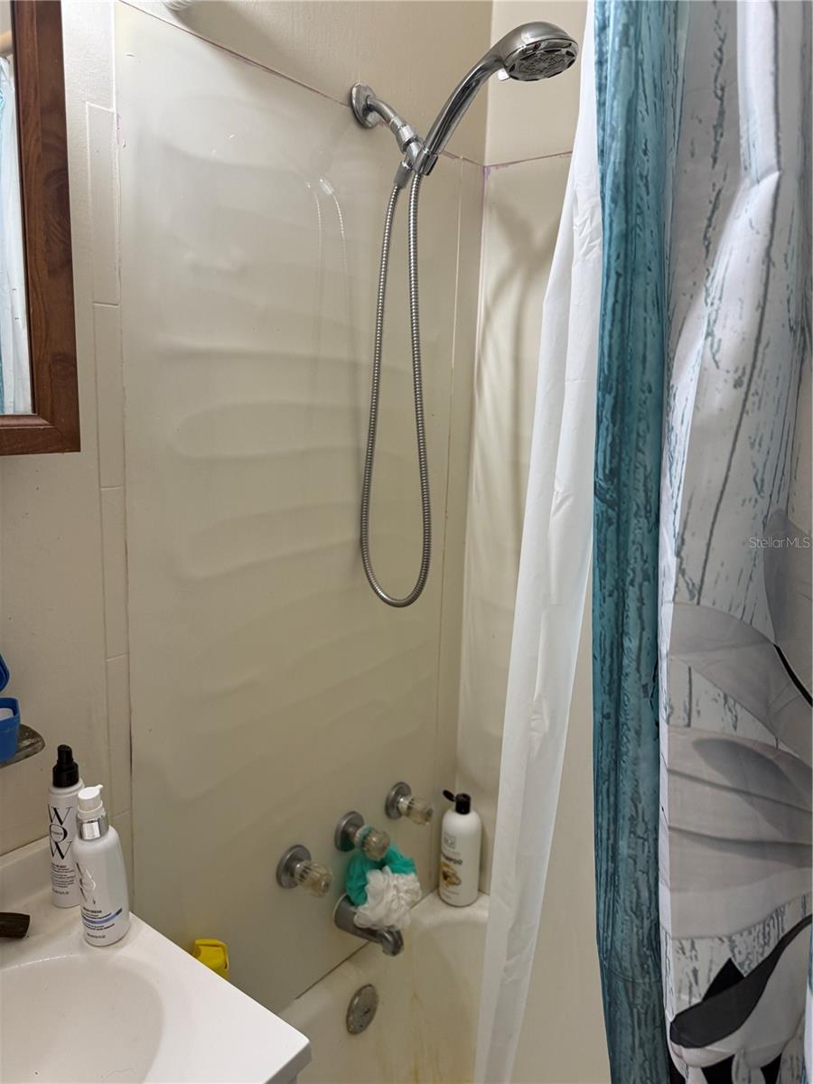 Image 14 of 18 For 4108 Leila Avenue