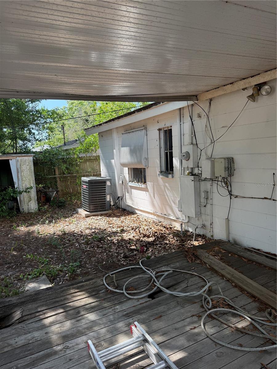 Image 5 of 18 For 4108 Leila Avenue