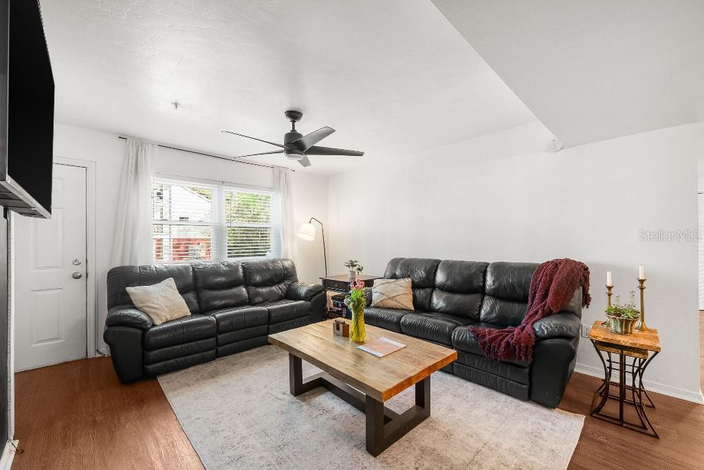 Image 7 of 18 For 2360 Archer Road 504