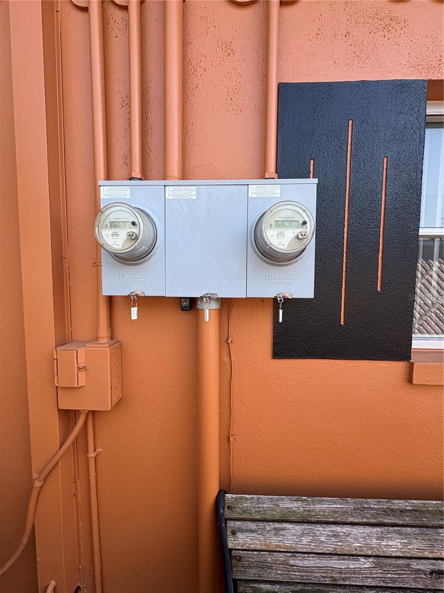 Image 5 of 60 For 1705 Jefferson Avenue