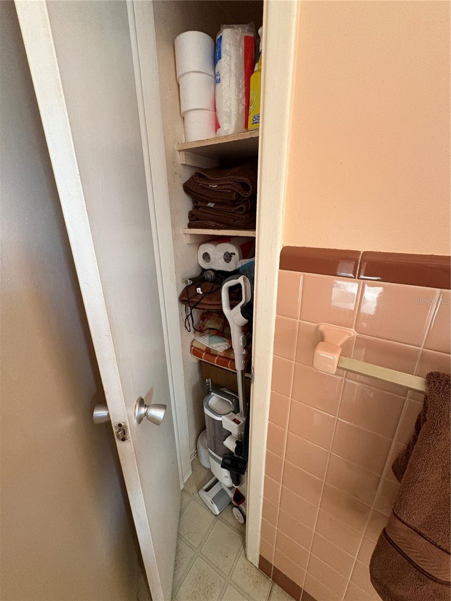 Image 59 of 60 For 1705 Jefferson Avenue