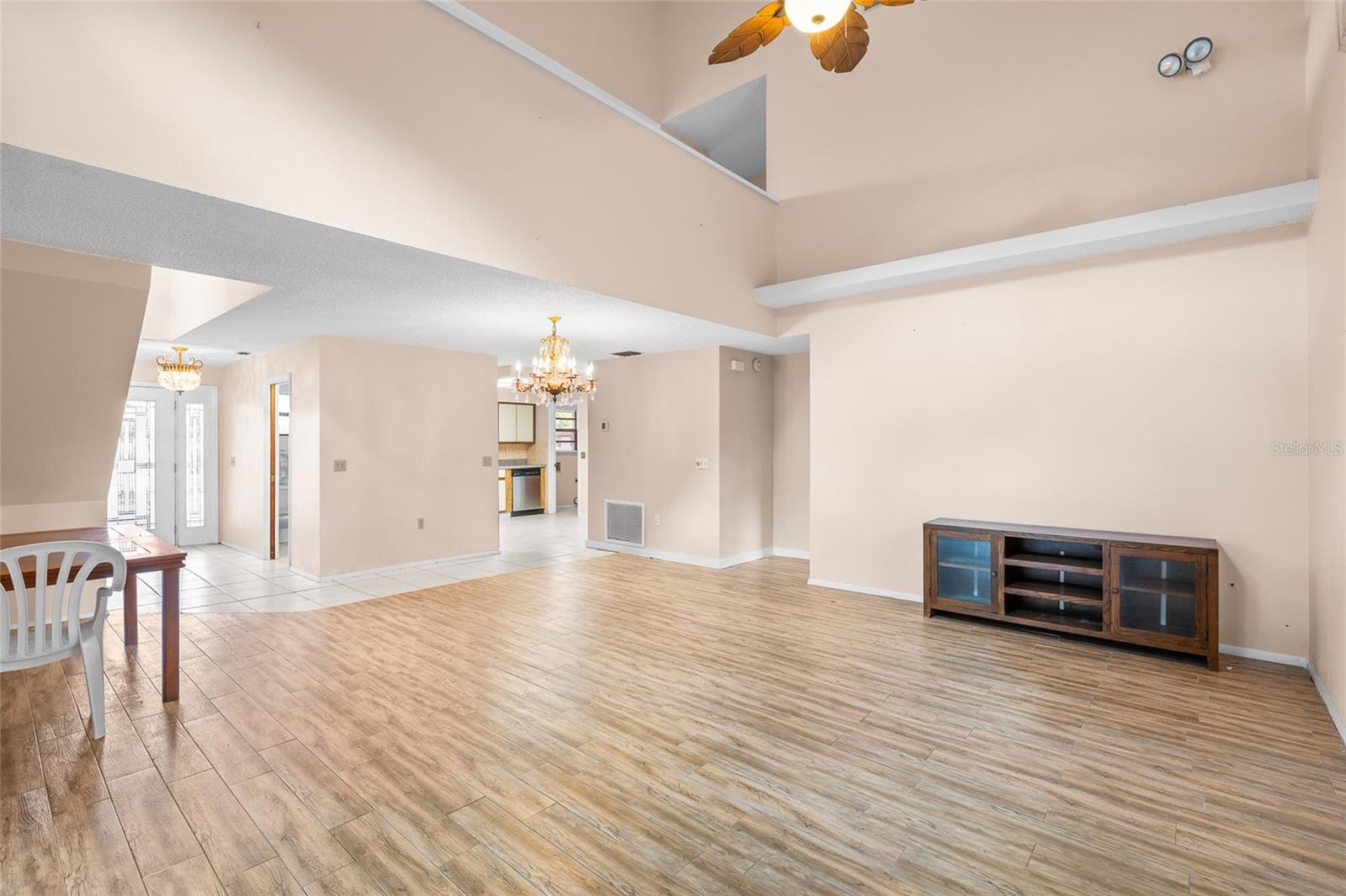 Image 13 of 43 For 3030 Shadow Oaks Drive