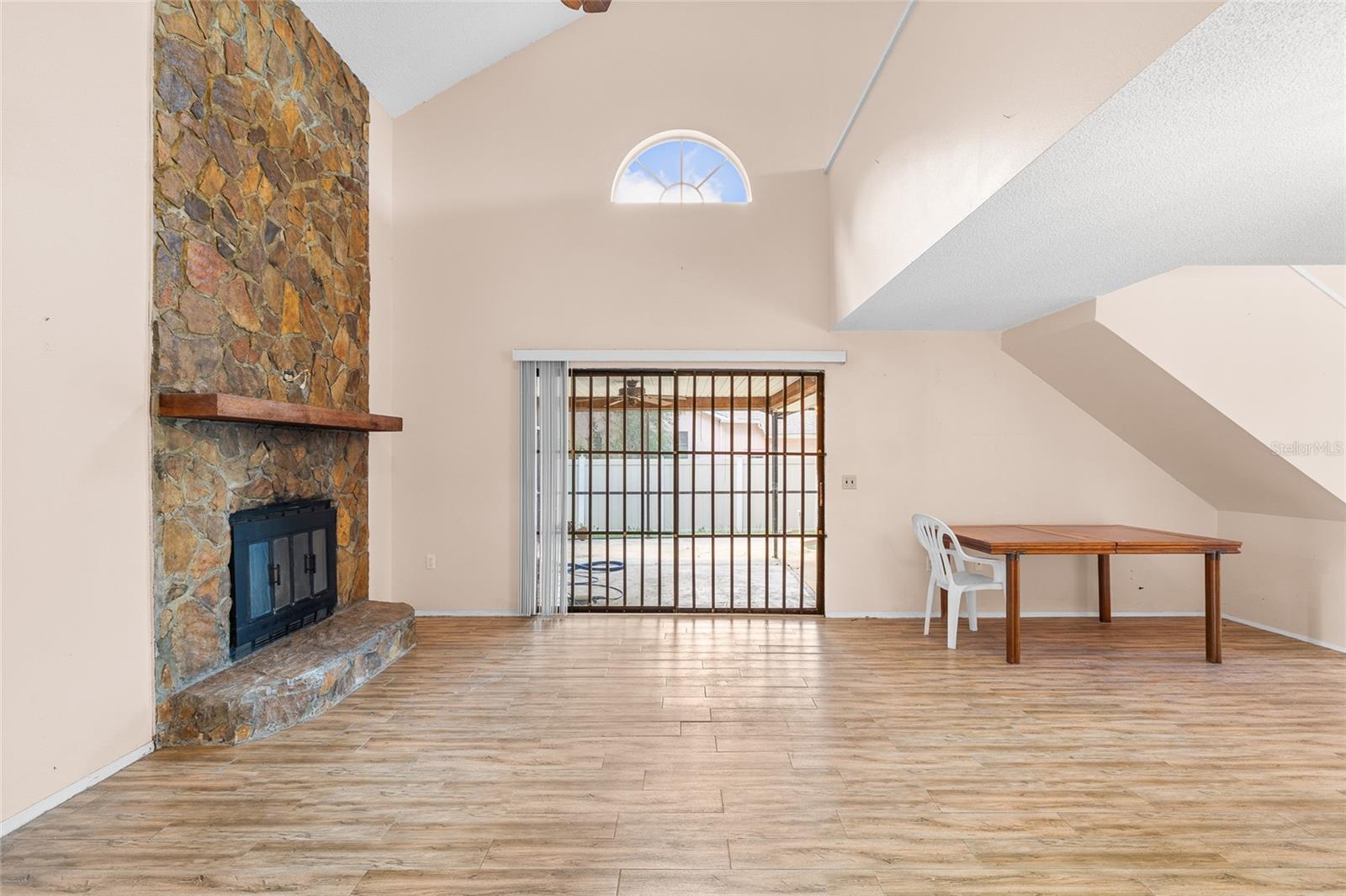 Image 16 of 43 For 3030 Shadow Oaks Drive