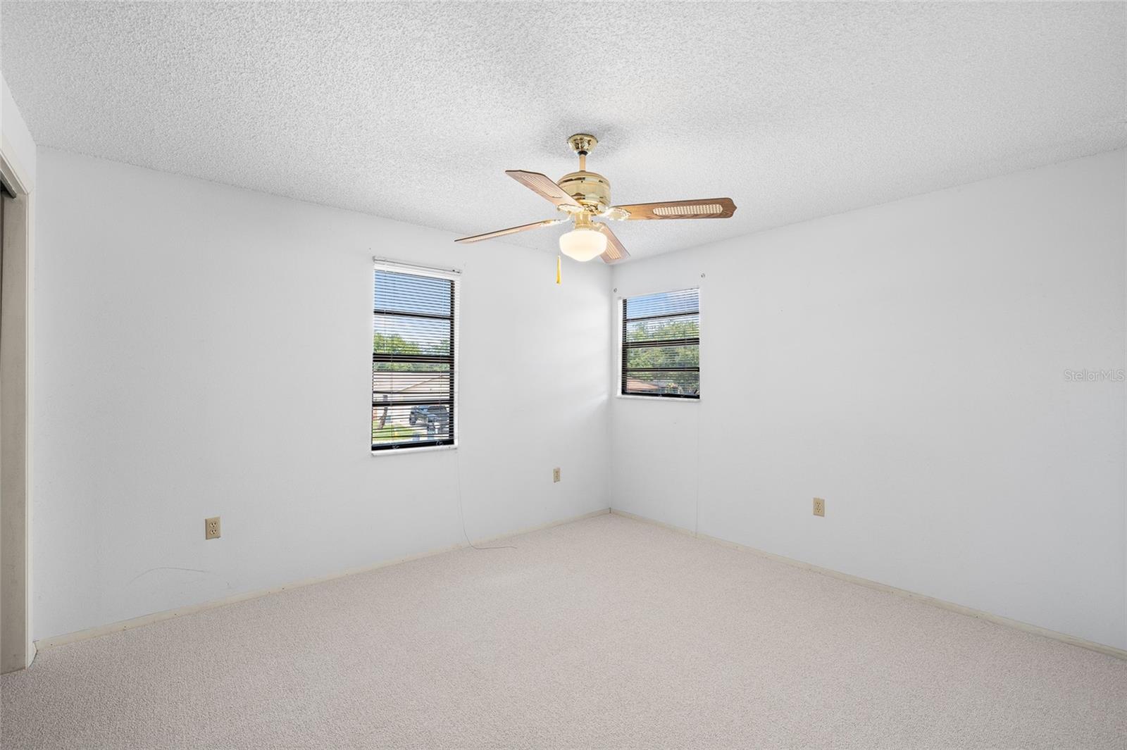 Image 37 of 43 For 3030 Shadow Oaks Drive