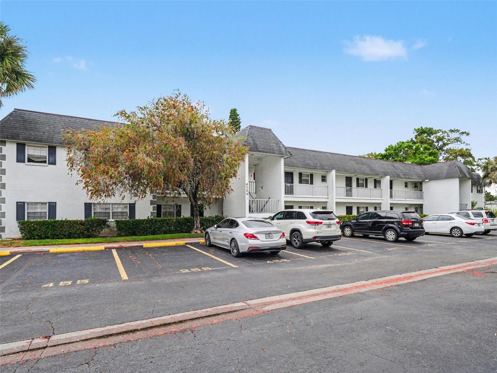 Image 2 of 24 For 4506 3rd Street Circle W 256