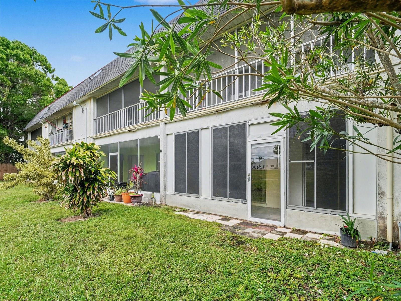 Image 20 of 24 For 4506 3rd Street Circle W 256