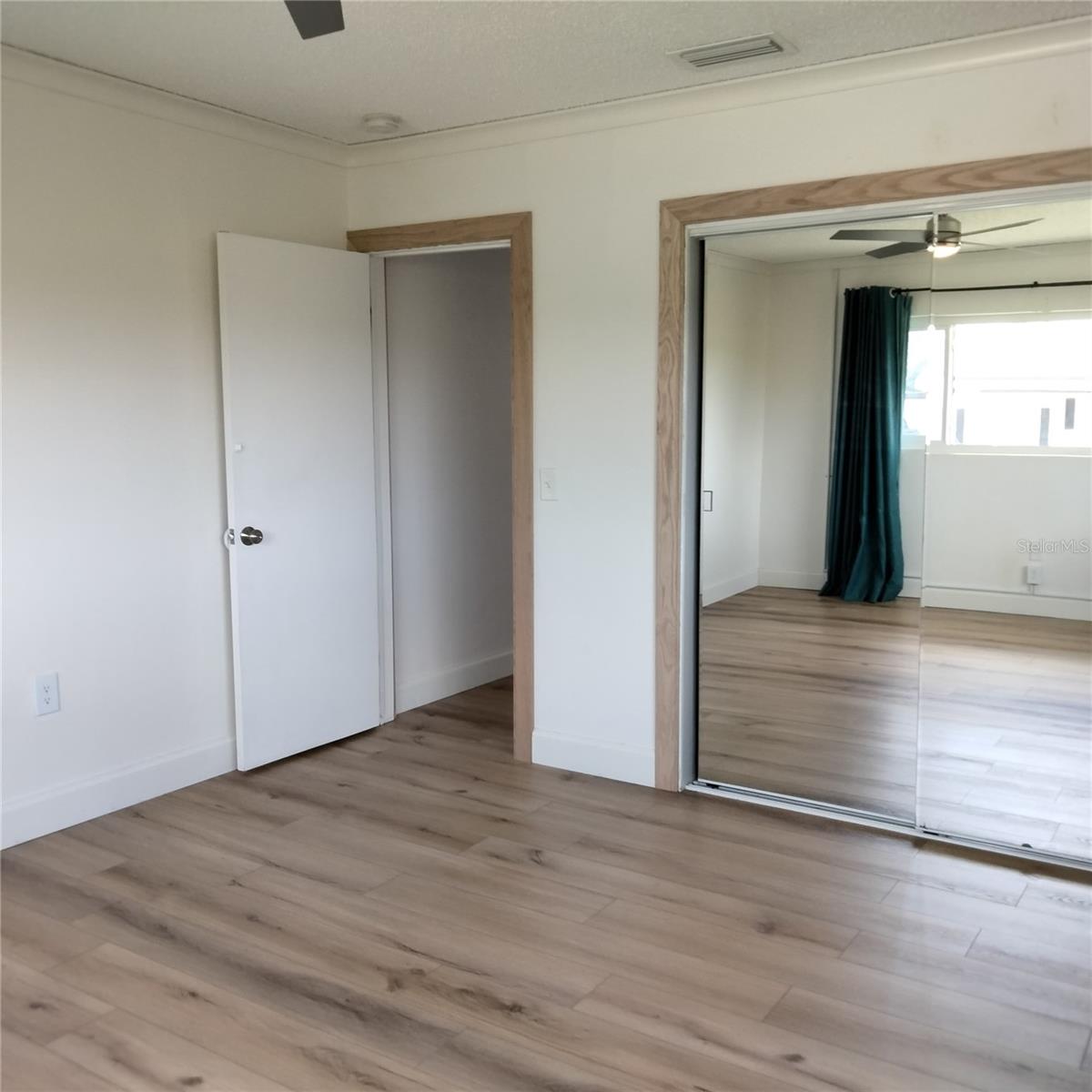 Image 16 of 34 For 351 Davenport Avenue Ne