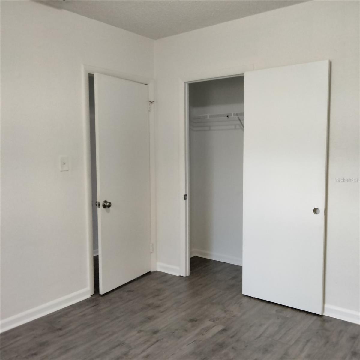 Image 21 of 34 For 351 Davenport Avenue Ne