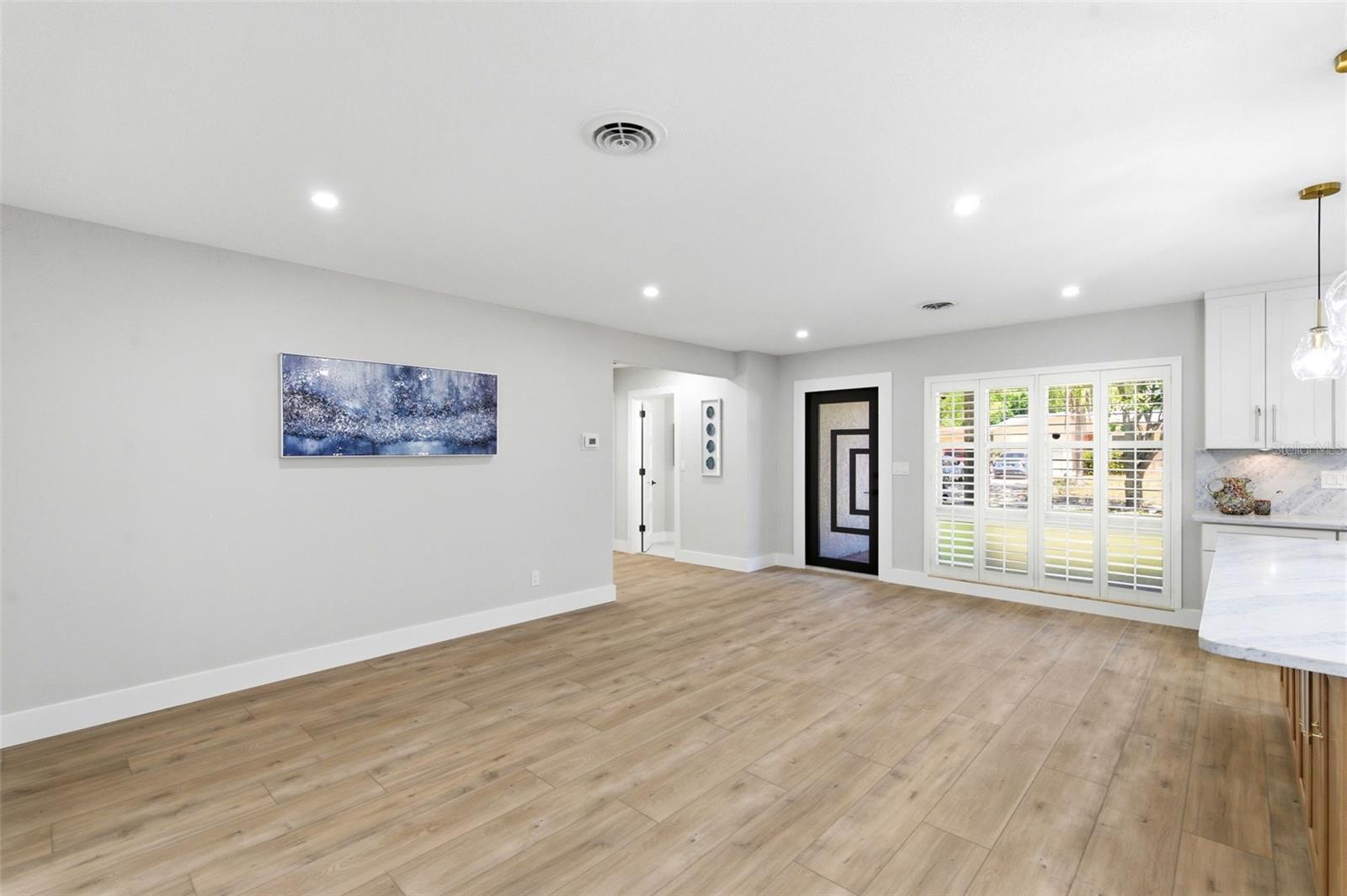 Image 22 of 70 For 8326 40th Place N