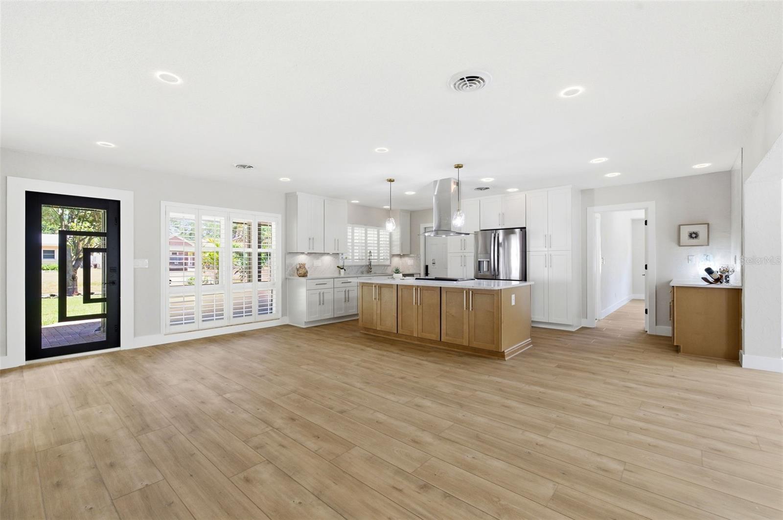 Image 24 of 70 For 8326 40th Place N