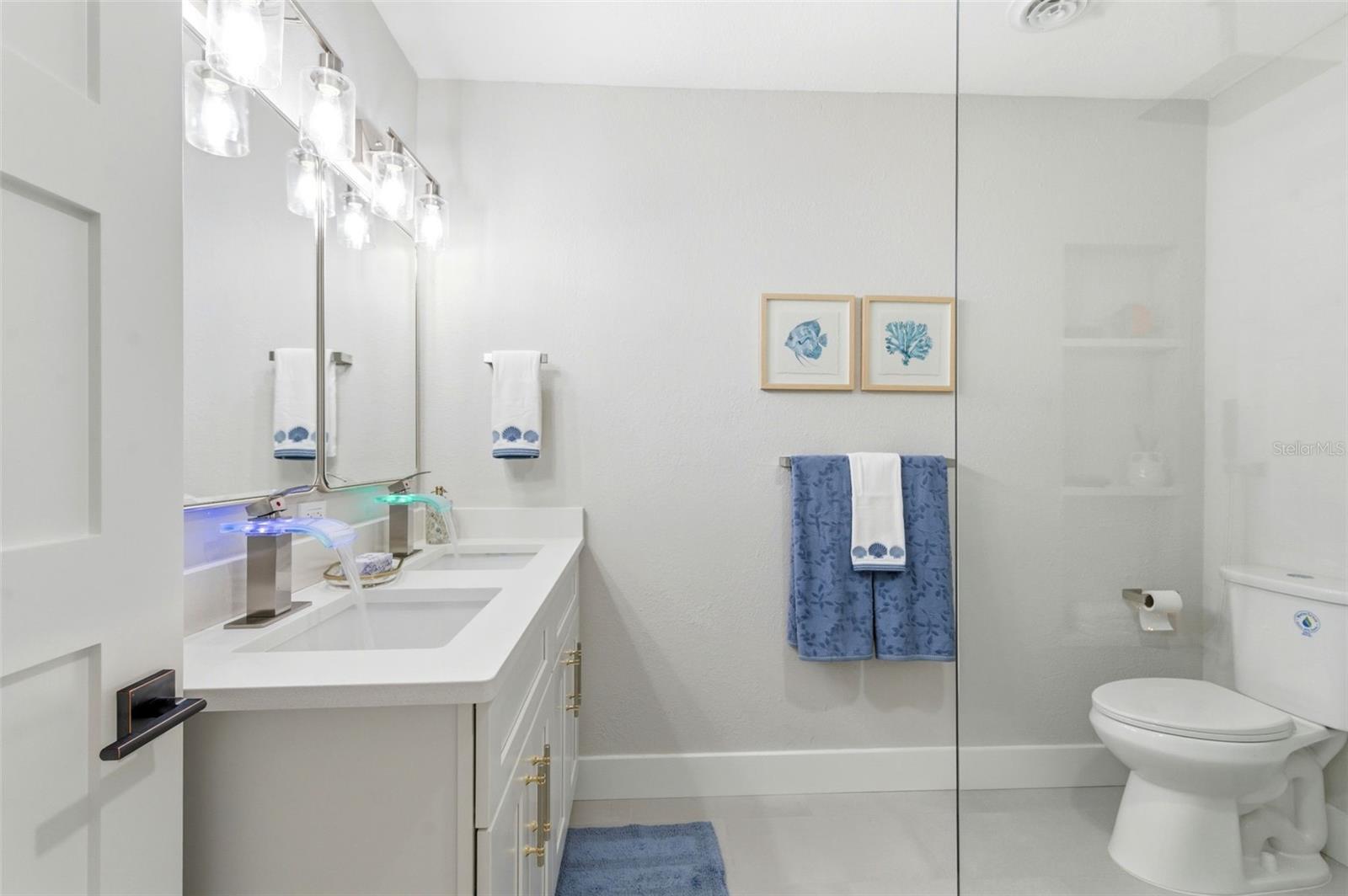 Image 38 of 70 For 8326 40th Place N