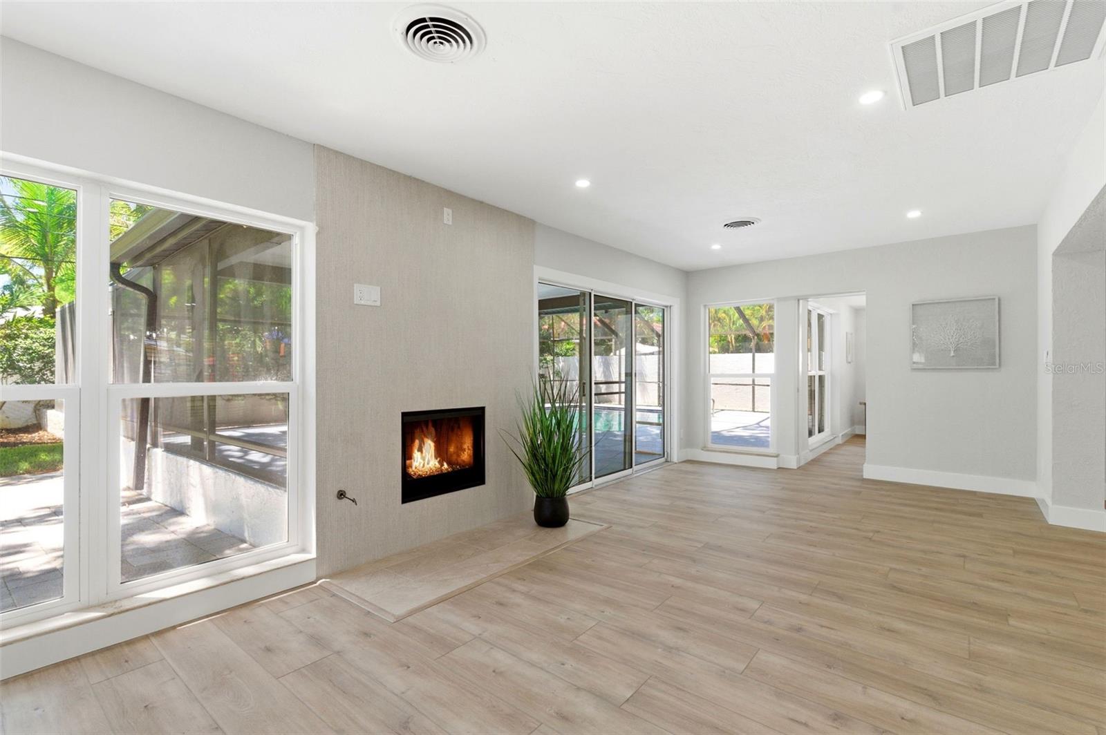 Image 8 of 70 For 8326 40th Place N