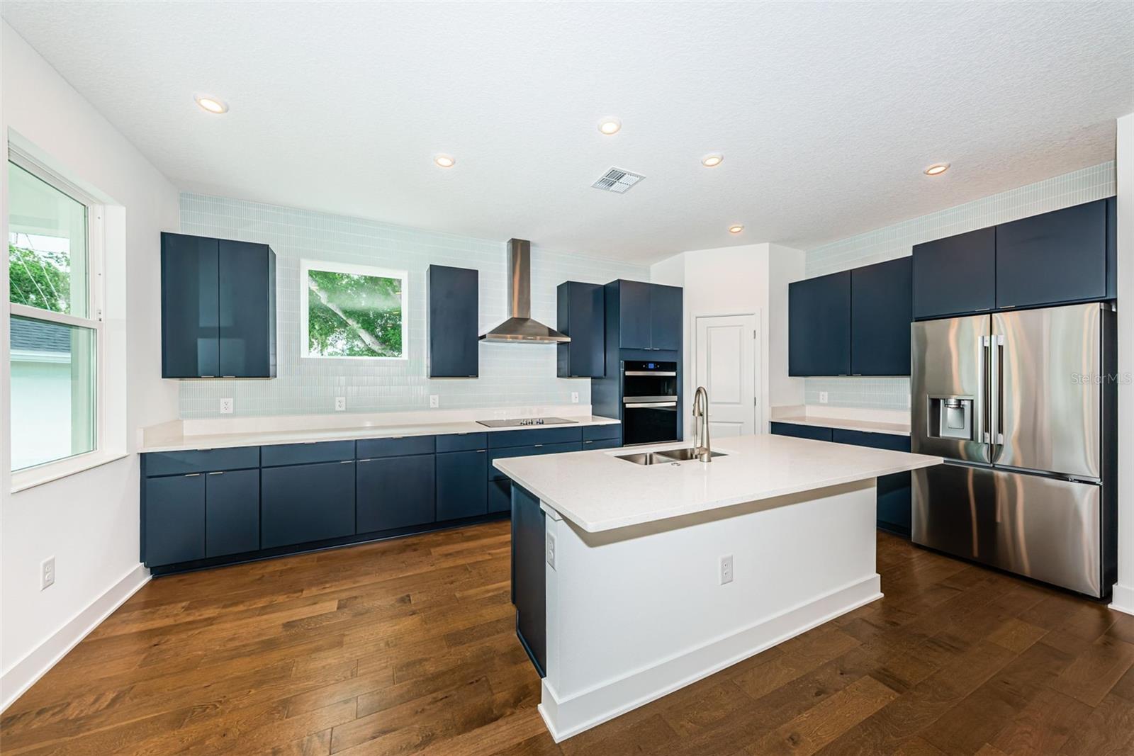 Image 13 of 50 For 1701 25th Avenue N