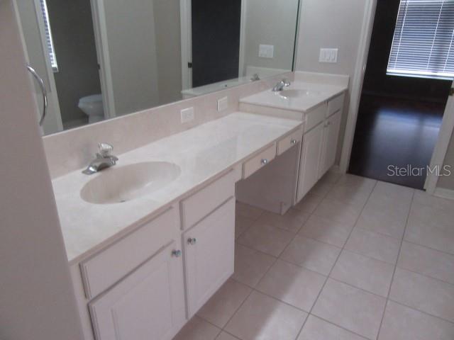 Image 15 of 33 For 23113 Emerson Way