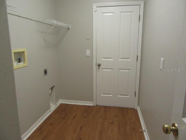 Image 27 of 33 For 23113 Emerson Way