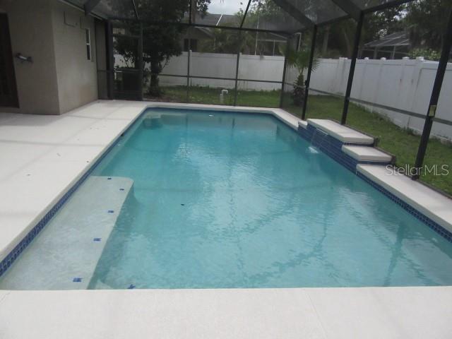 Image 31 of 33 For 23113 Emerson Way