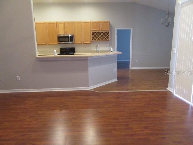 Image 8 of 33 For 23113 Emerson Way