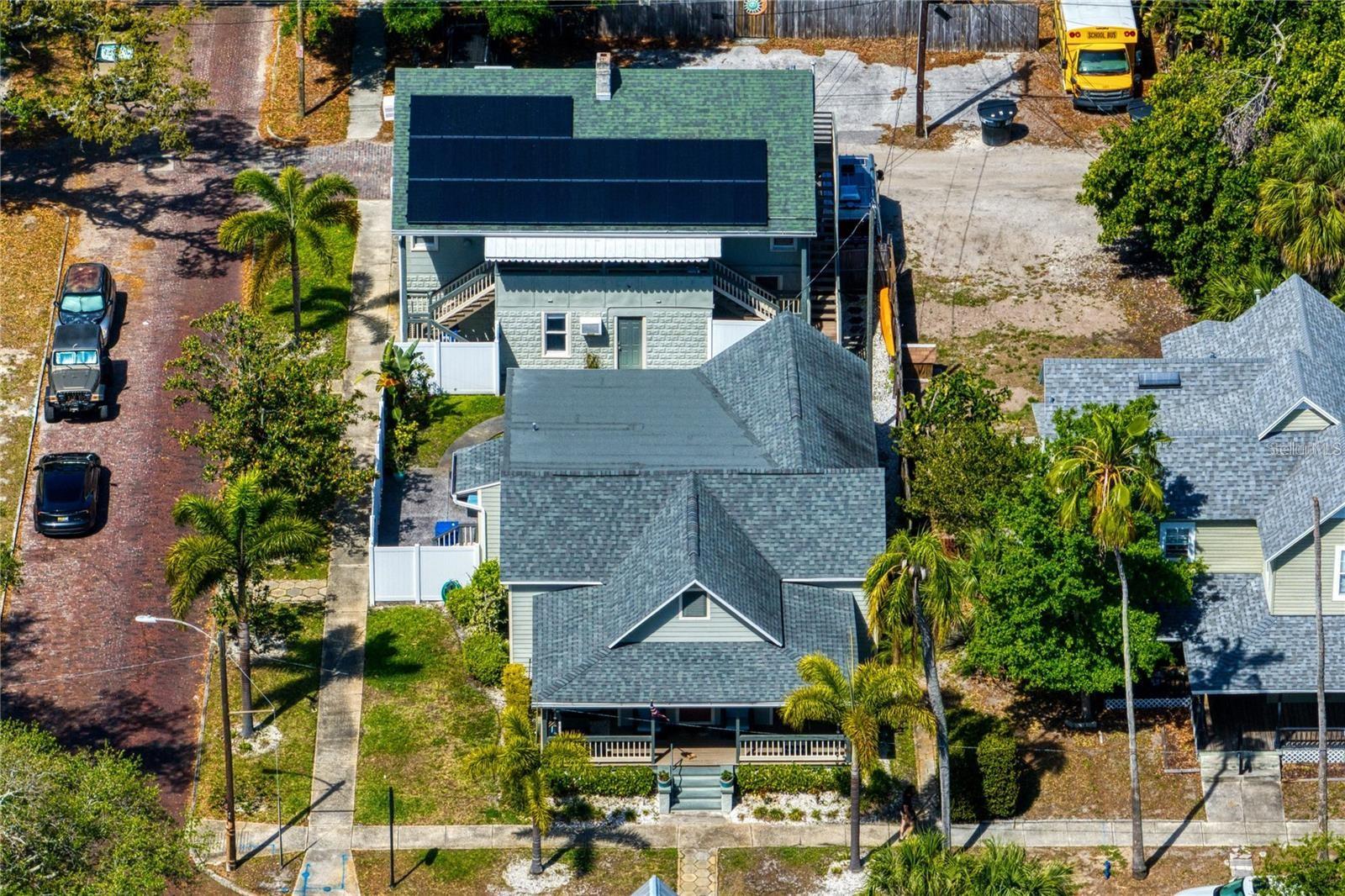 Listing photo id 98 for 802 Dartmoor Street N