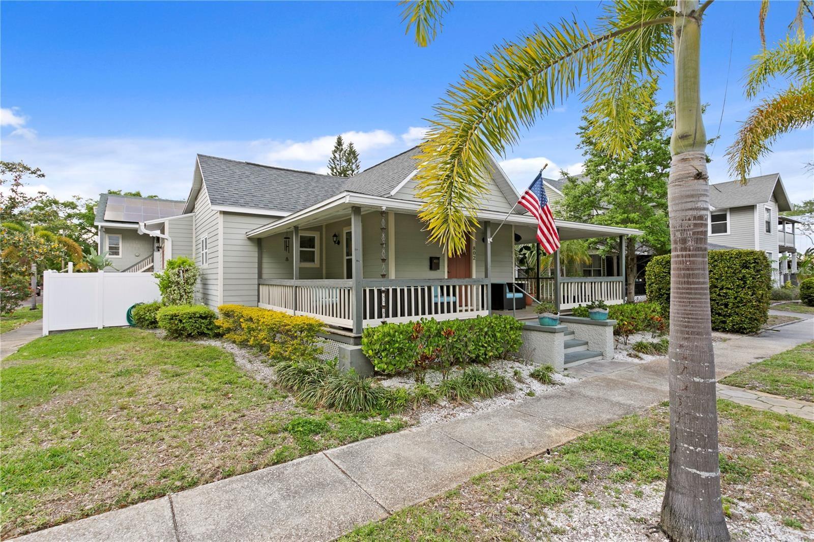 Listing photo id 27 for 802 Dartmoor Street N