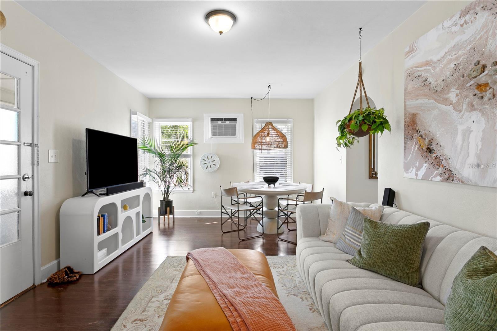 Listing photo id 33 for 802 Dartmoor Street N