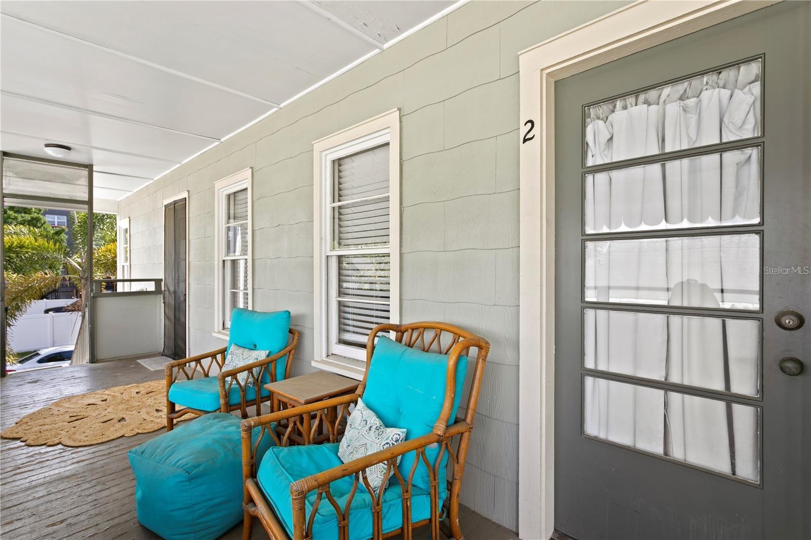 Listing photo id 51 for 802 Dartmoor Street N