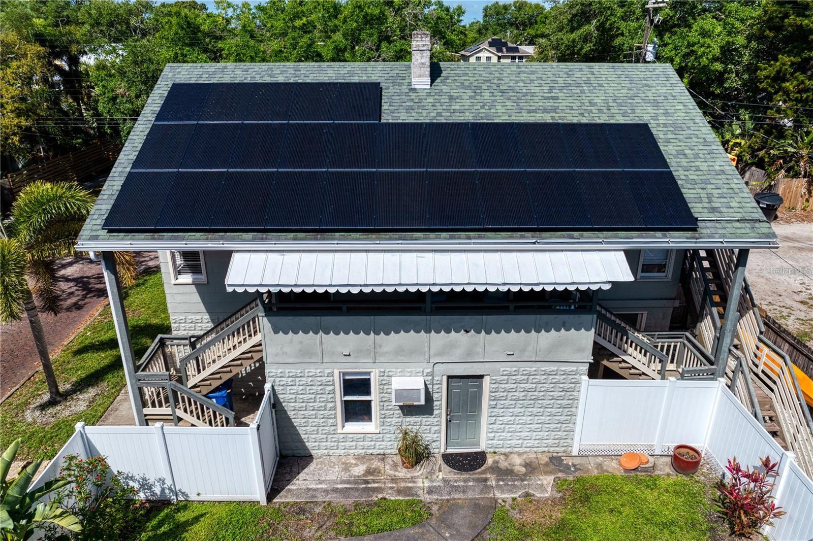 Listing photo id 76 for 802 Dartmoor Street N