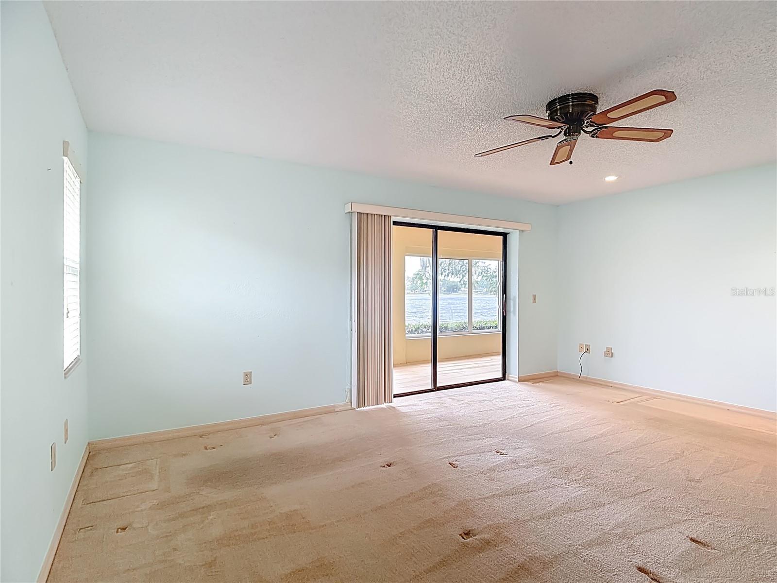 Image 28 of 48 For 247 Lake Pansy Drive