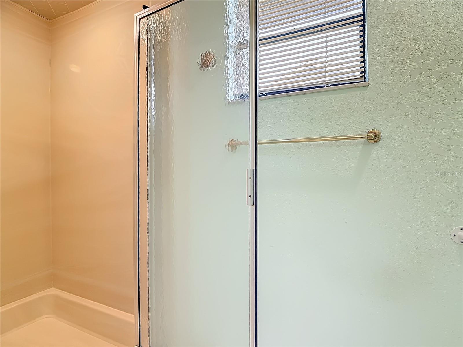 Image 34 of 48 For 247 Lake Pansy Drive